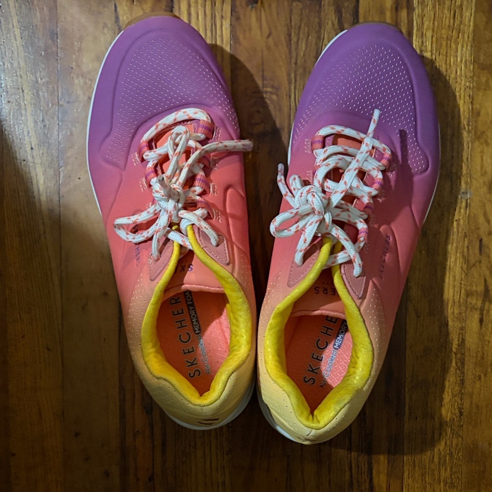 Skechers women’s Pink to Purple Ombre Sneakers with Yellow Collar
